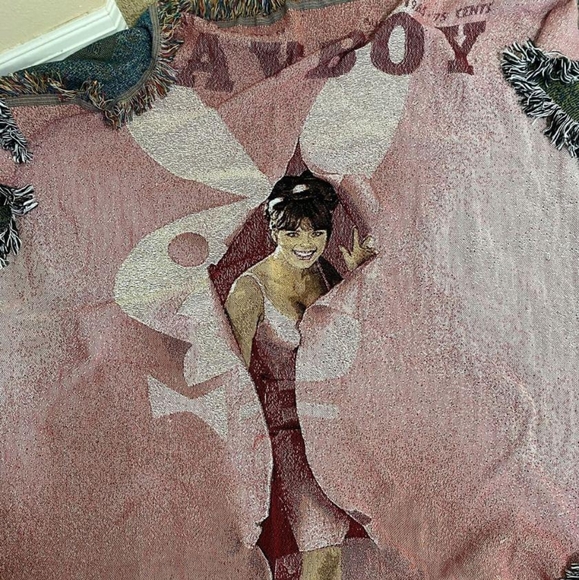 Playboy blanket - Picture 2 of 3